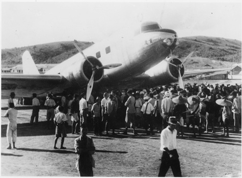CNAC DC-2 at Loiwing